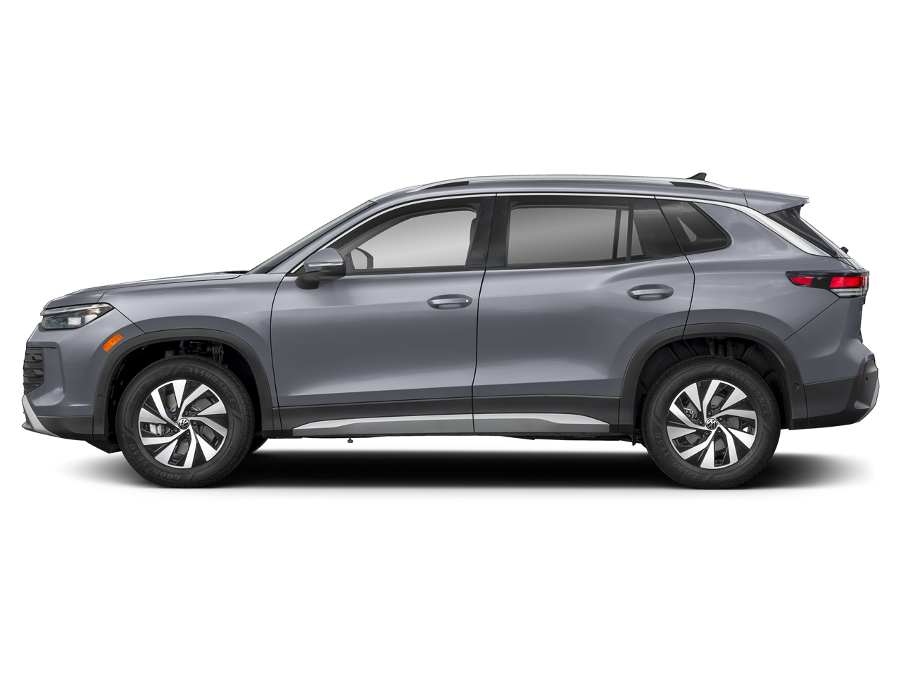 2026 Volkswagen Tiguan S - Photo 4