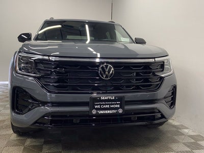 2026 Volkswagen Atlas Cross Sport SEL R-Line Black