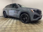 2026 Volkswagen Atlas Cross Sport SEL R-Line Black