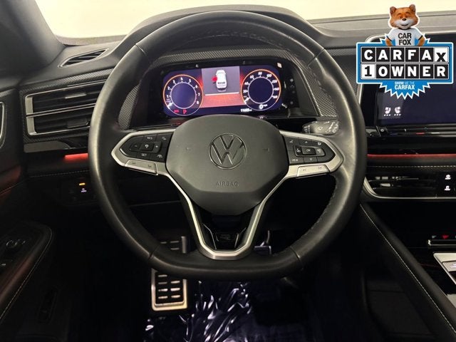 2025 Volkswagen Atlas Cross Sport 2.0T SEL R-Line Black