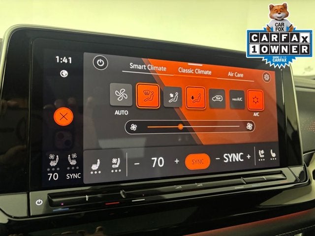 2025 Volkswagen Atlas Cross Sport 2.0T SEL R-Line Black