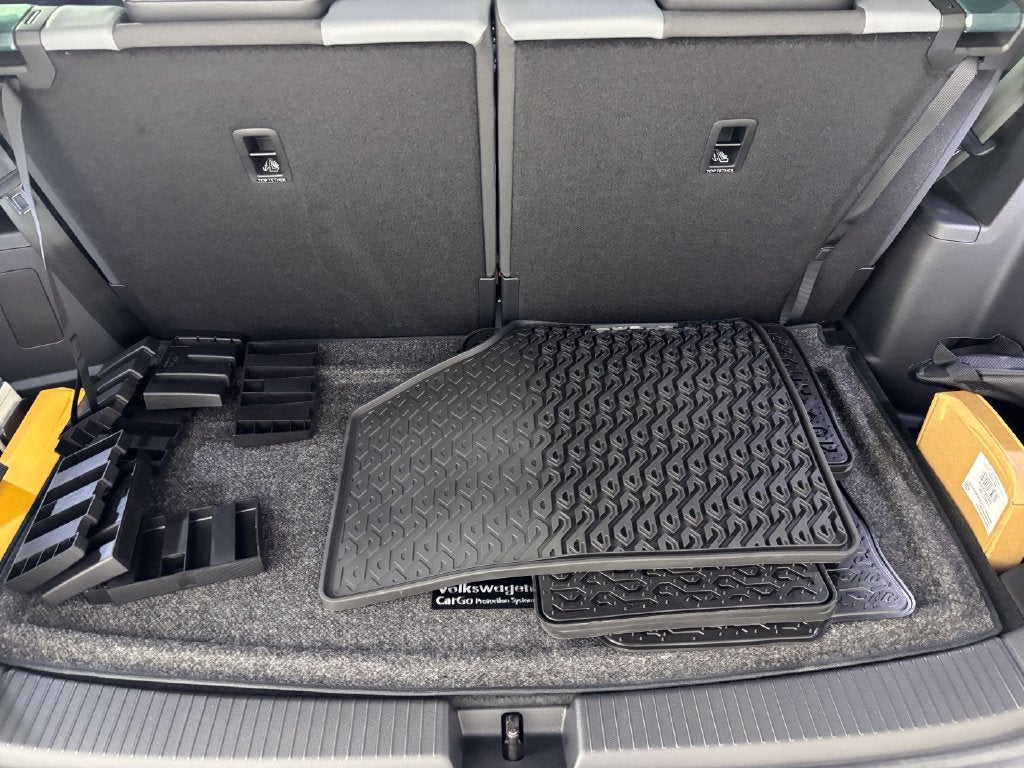 2027 Volkswagen Atlas SEL Premium R-Line