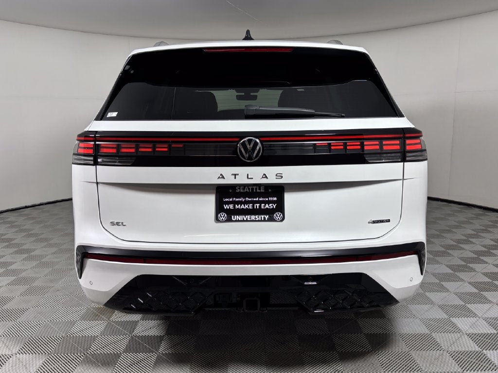 2027 Volkswagen Atlas SEL Premium R-Line
