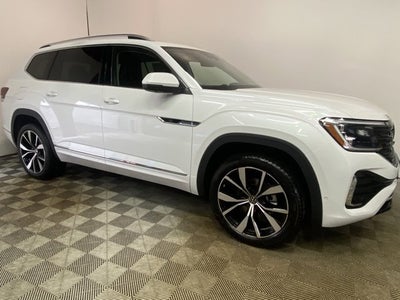 2026 Volkswagen Atlas 2.0T SEL Premium R-Line