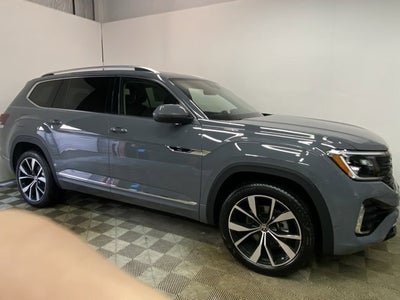 2026 Volkswagen Atlas 2.0T SEL Premium R-Line