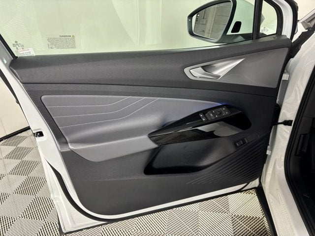 2023 Volkswagen ID.4 Pro S Plus