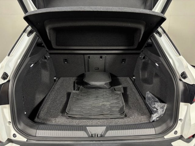 2023 Volkswagen ID.4 Pro S Plus