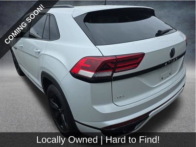 2023 Volkswagen Atlas Cross Sport 2.0T SEL R-Line Black