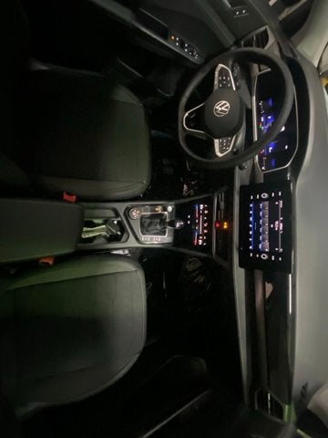 2026 Volkswagen Taos SE Black