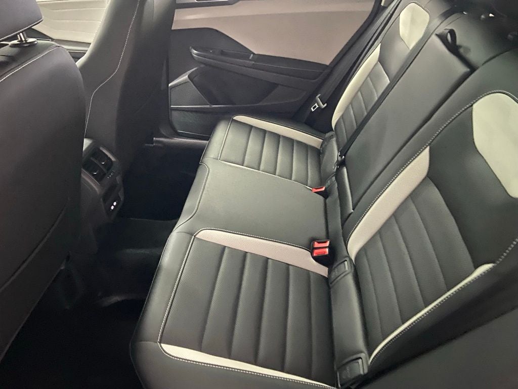 2026 Volkswagen Taos 1.5T SEL