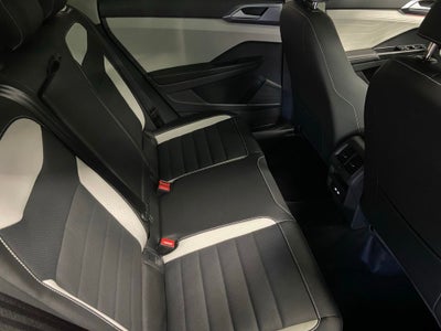 2026 Volkswagen Taos 1.5T SEL