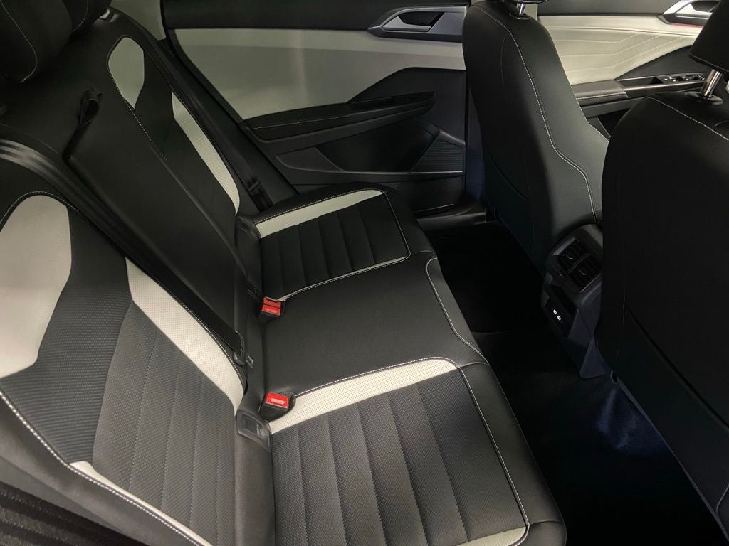 2026 Volkswagen Taos 1.5T SEL