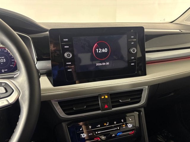 2025 Volkswagen Taos SEL