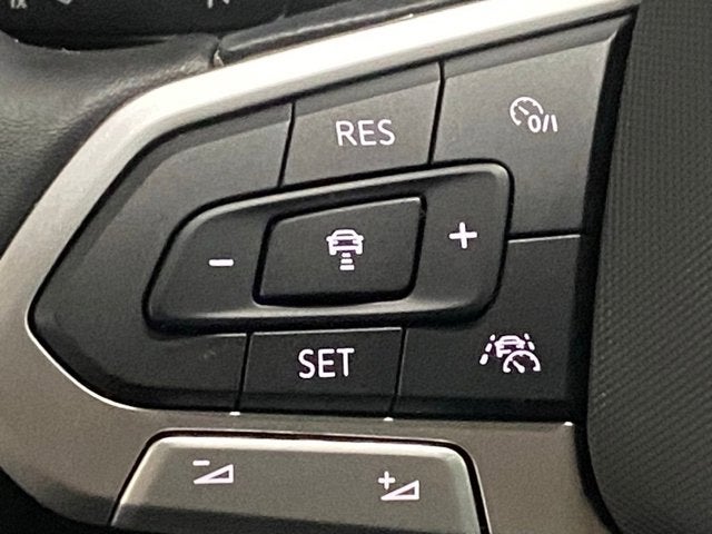 2026 Volkswagen Taos SEL