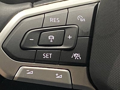 2026 Volkswagen Taos SEL