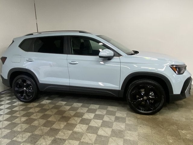 2026 Volkswagen Taos SEL