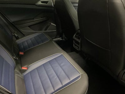 2026 Volkswagen Taos SEL