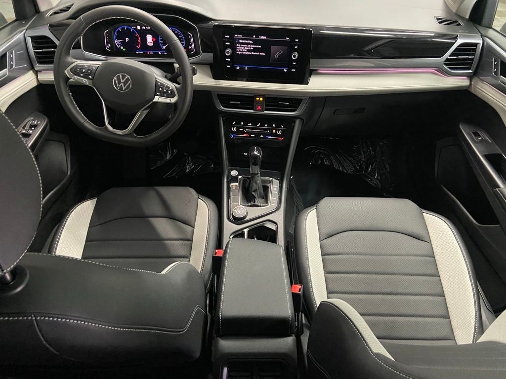 2026 Volkswagen Taos 1.5T SEL