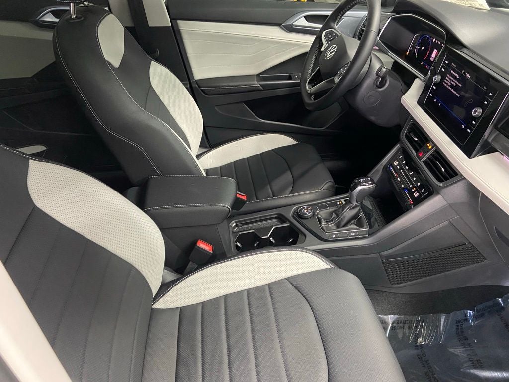 2026 Volkswagen Taos 1.5T SEL