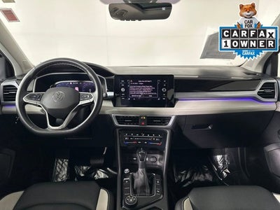 2025 Volkswagen Taos SEL
