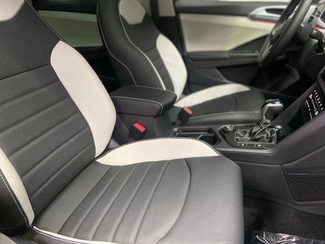 2026 Volkswagen Taos SEL