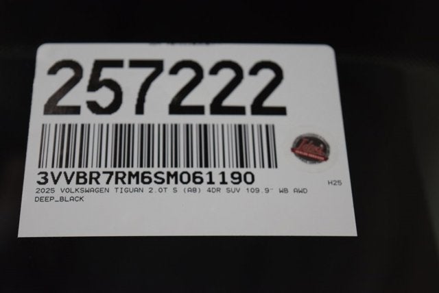 2025 Volkswagen Tiguan S