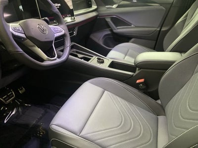 2026 Volkswagen Tiguan SE R-Line Black