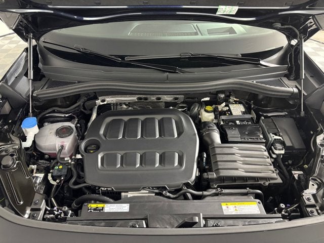 2025 Volkswagen Tiguan SE R-Line Black