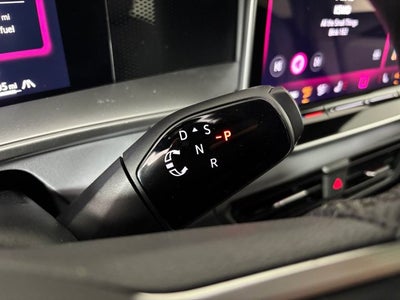 2025 Volkswagen Tiguan SE R-Line Black
