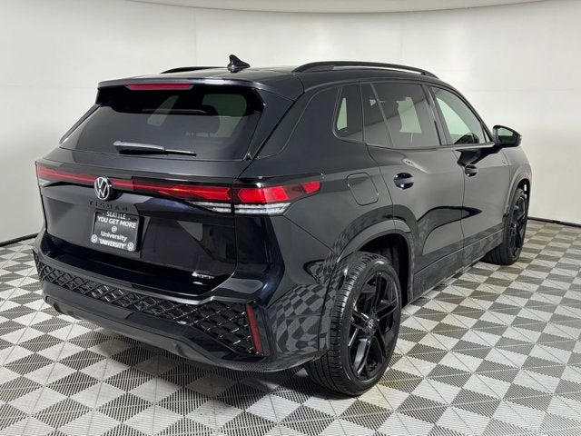 2025 Volkswagen Tiguan SE R-Line Black
