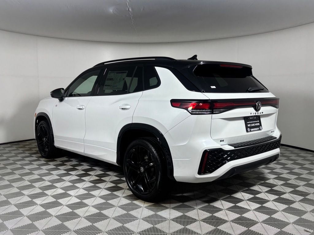 2026 Volkswagen Tiguan SE R-Line Black
