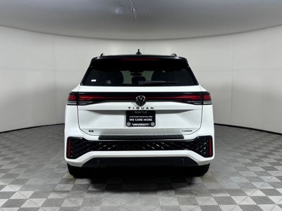 2026 Volkswagen Tiguan SE R-Line Black
