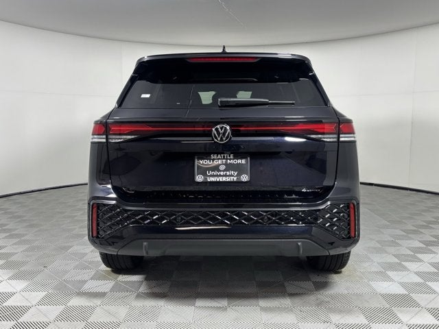 2026 Volkswagen Tiguan SE R-Line Black