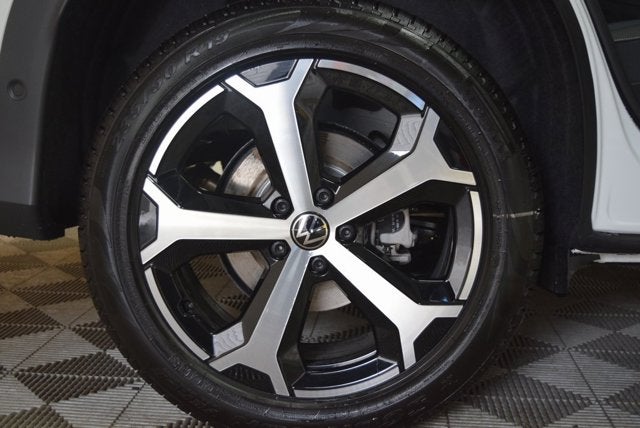 2025 Volkswagen Tiguan SE