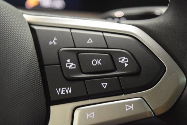 2025 Volkswagen Tiguan SE