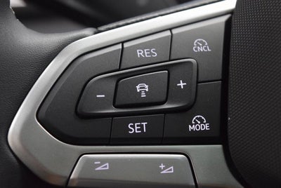 2025 Volkswagen Tiguan SE