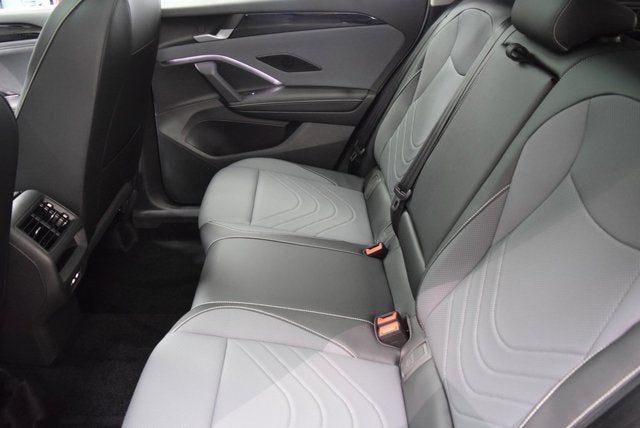 2025 Volkswagen Tiguan SE