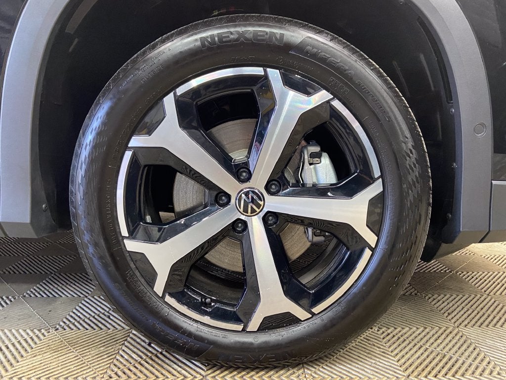 2027 Volkswagen Tiguan SE