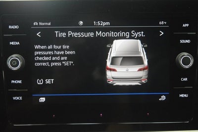 2025 Volkswagen Taos SE