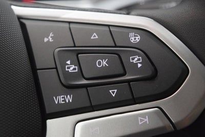 2025 Volkswagen Taos SE