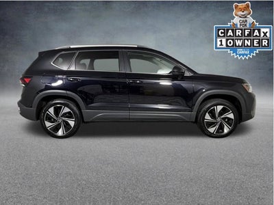 2025 Volkswagen Taos SE