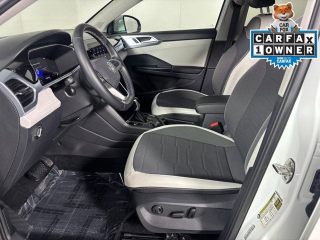 2025 Volkswagen Taos SE