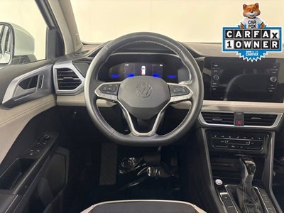 2025 Volkswagen Taos SE