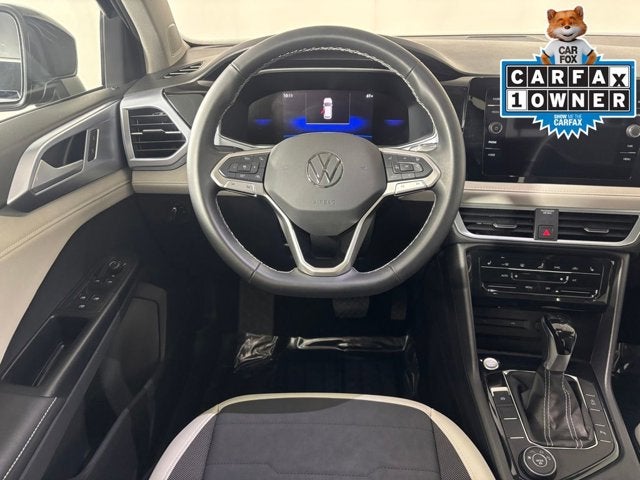 2025 Volkswagen Taos SE