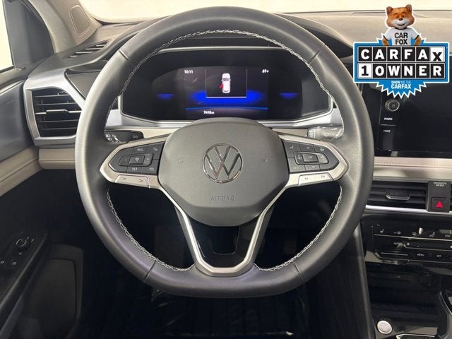 2025 Volkswagen Taos SE