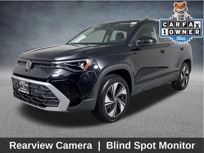 2025 Volkswagen Taos SE