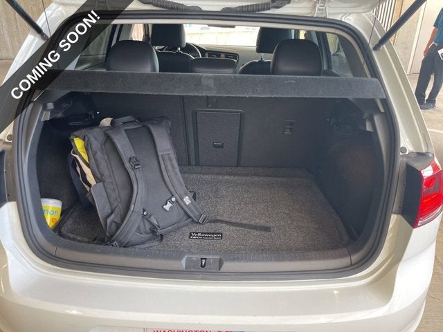 2017 Volkswagen Golf SEL