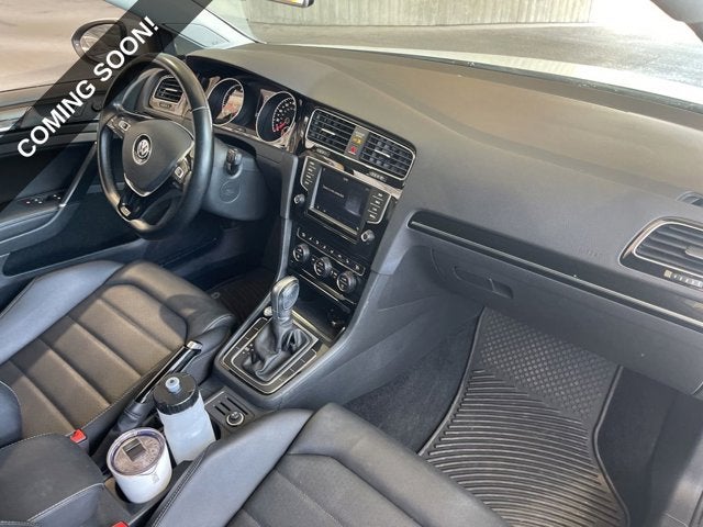 2017 Volkswagen Golf SEL