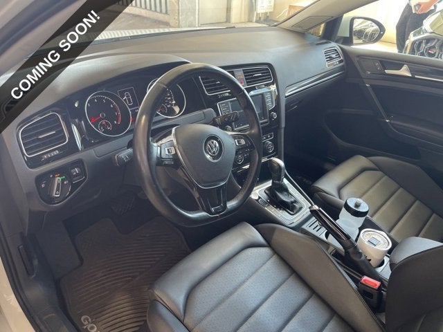 2017 Volkswagen Golf SEL