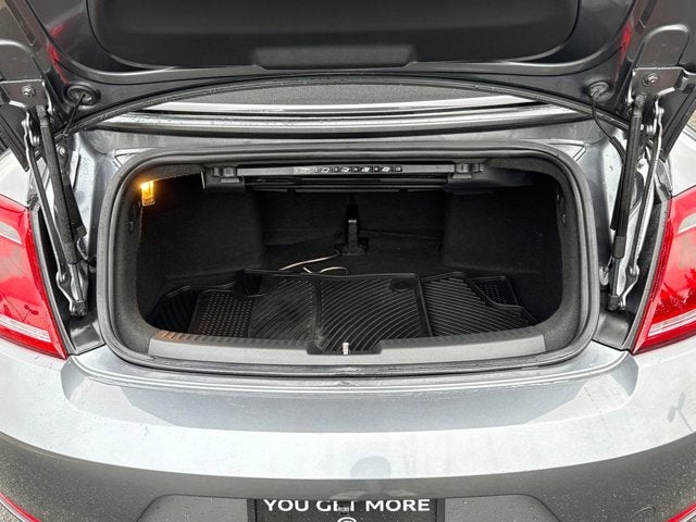 2013 Volkswagen Beetle Convertible 2.5L